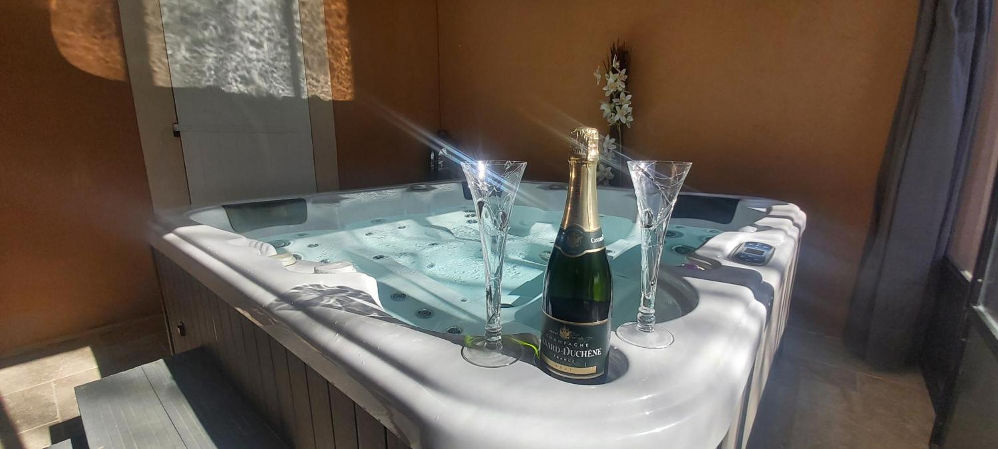 Maison D'Hotes La Garenne Puyloubier エクステリア 写真