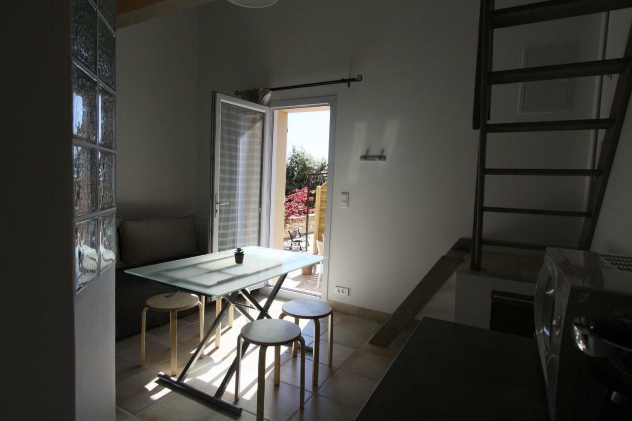 Maison D'Hotes La Garenne Puyloubier エクステリア 写真