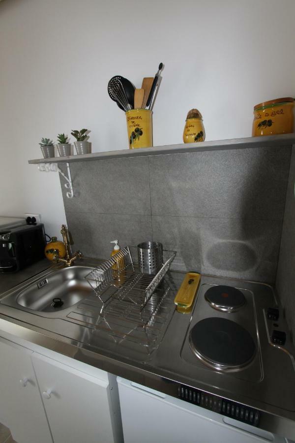 Maison D'Hotes La Garenne Puyloubier エクステリア 写真