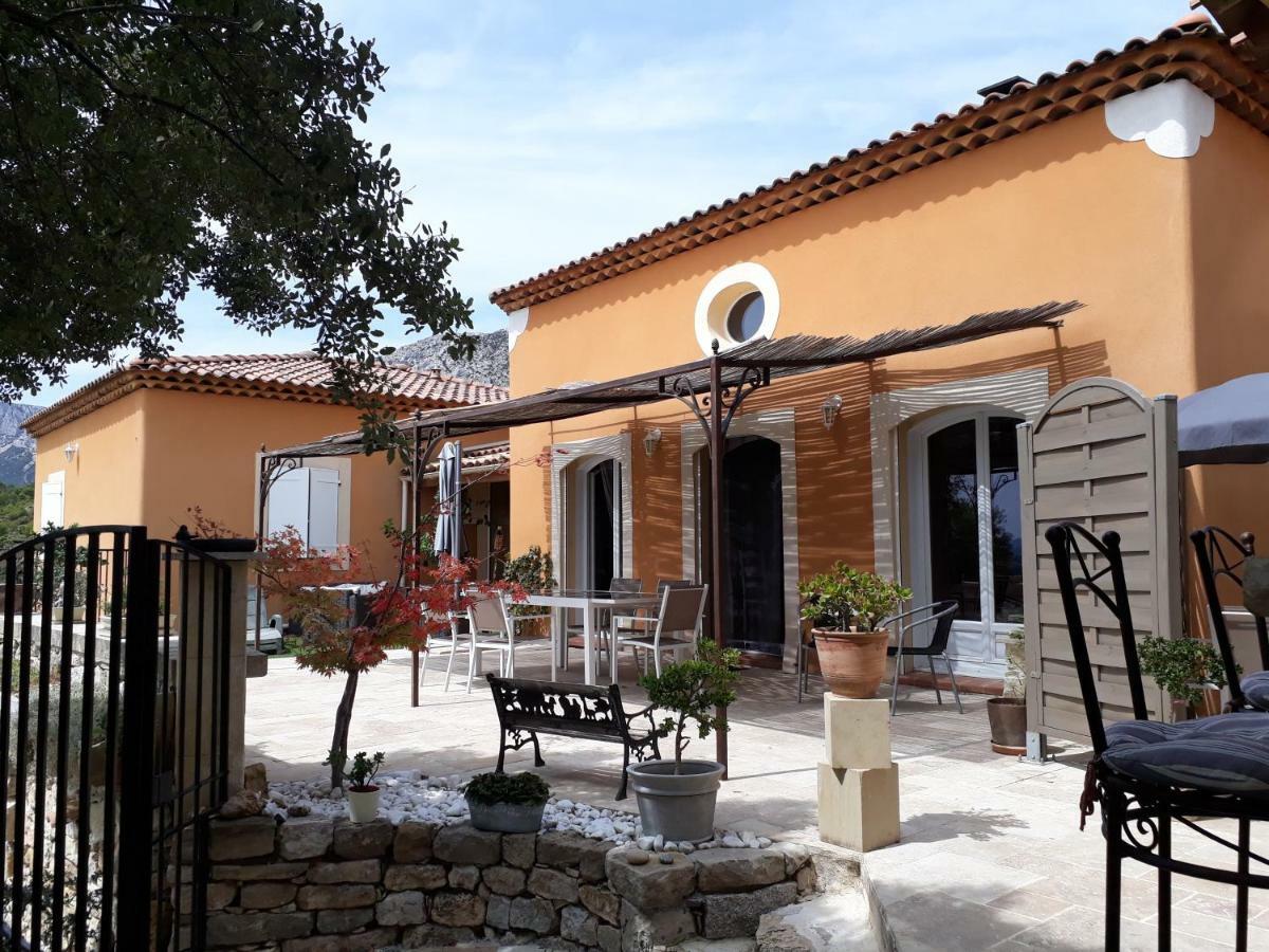 Maison D'Hotes La Garenne Puyloubier エクステリア 写真